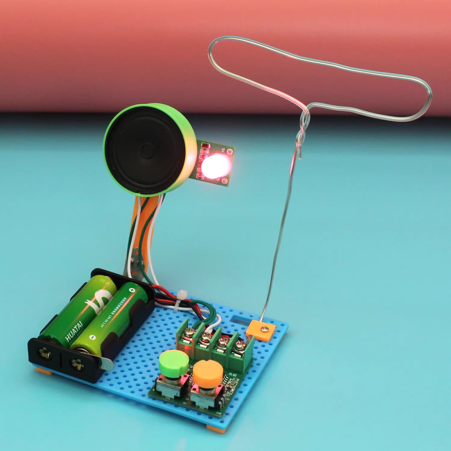Science Project Kit - DIY Retro FM Radio Kit No